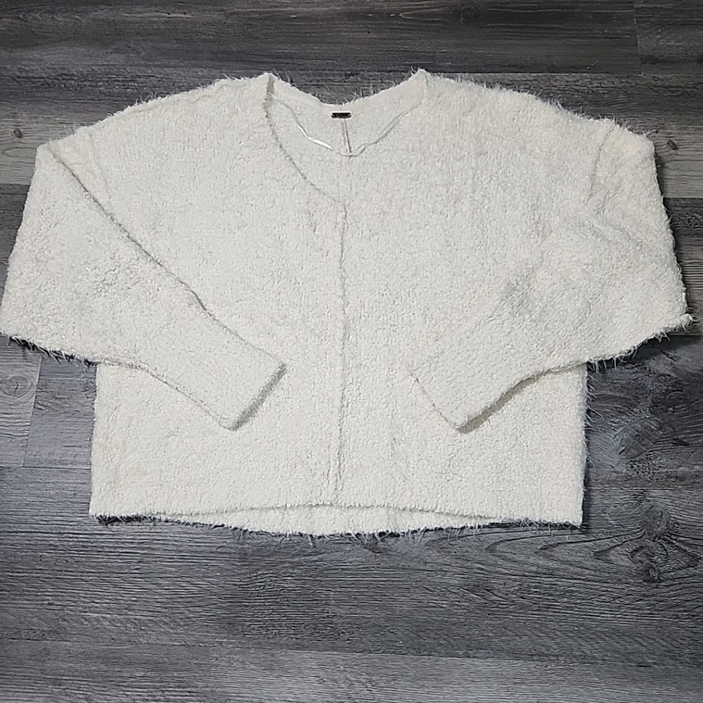 Free People Sweater Womens Medium Icing Cream Fuzzy Oversize Soft Slouchy V Neck - Picture 5 of 10